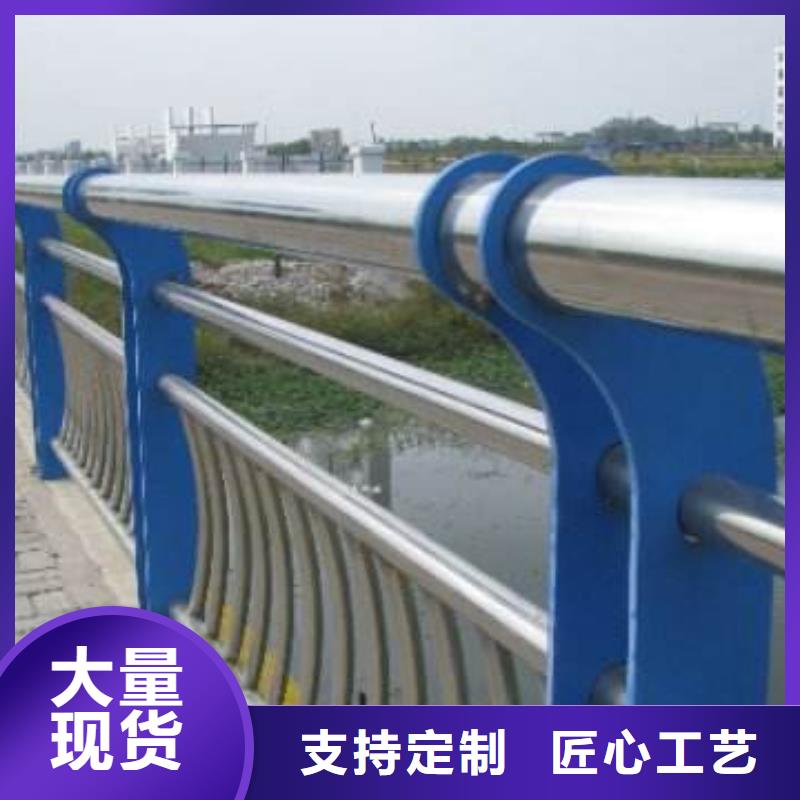 复合管桥梁护栏结构简单