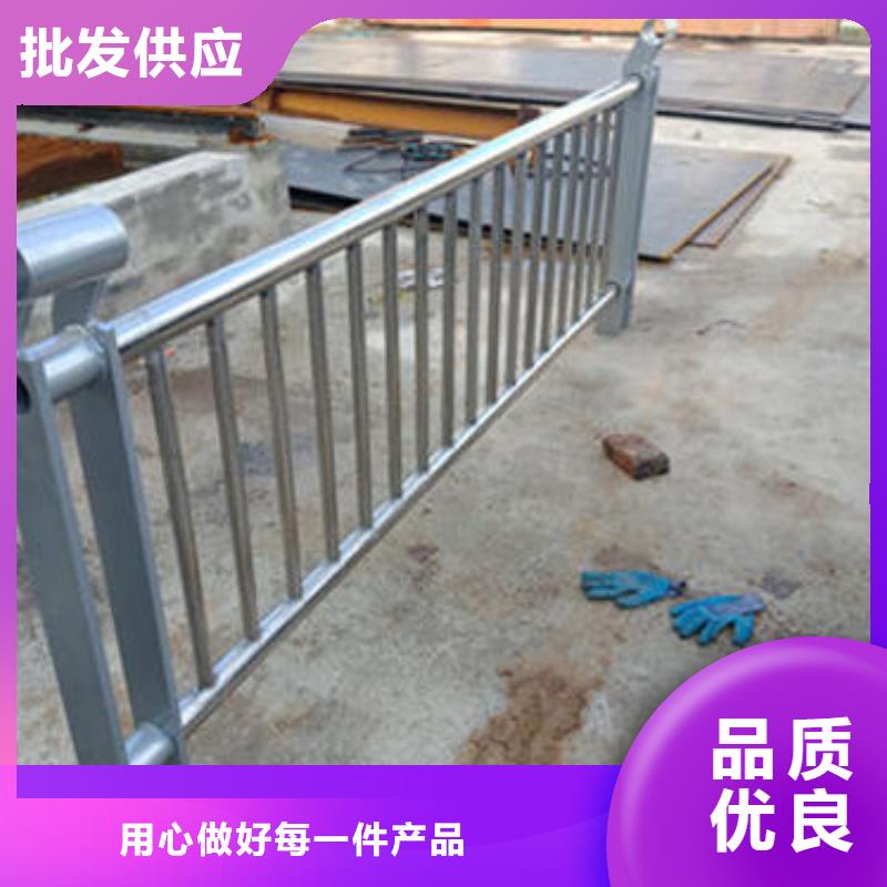 不銹鋼防護(hù)欄_量大從優(yōu)