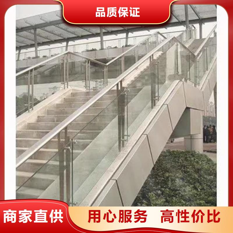 專業(yè)銷售防撞護(hù)欄質(zhì)量有保證