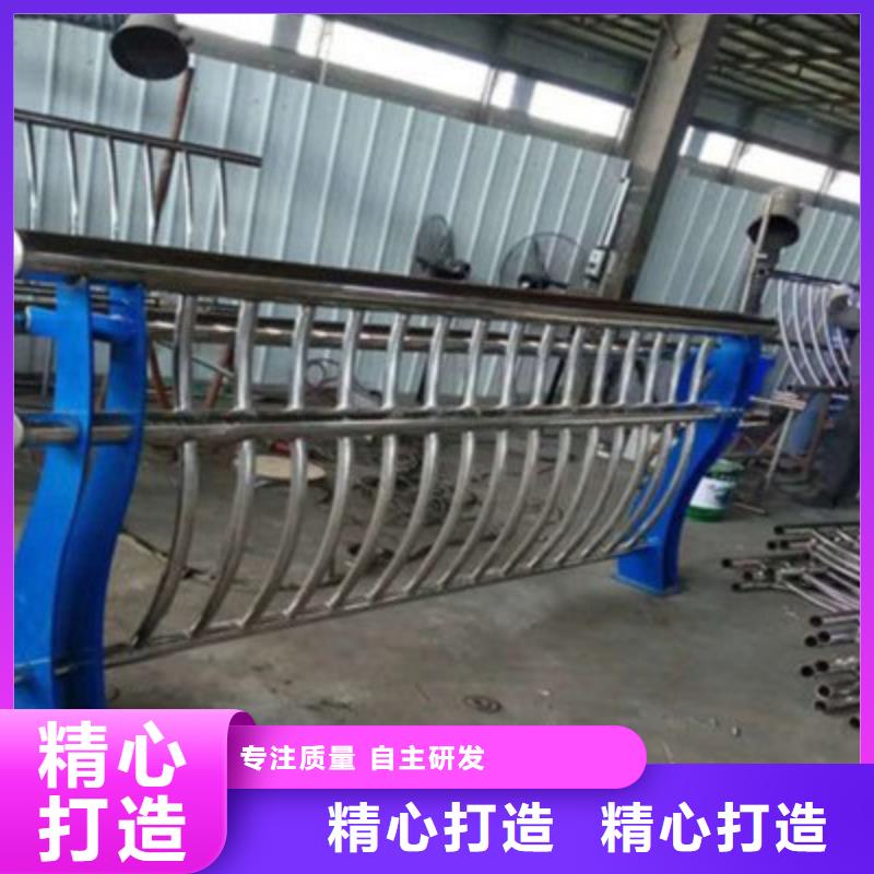 橋梁防撞護欄隨時發(fā)貨