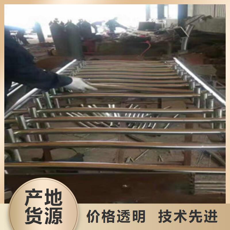 不銹鋼復(fù)合管護(hù)欄隊(duì)伍