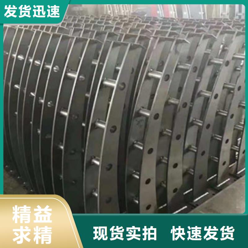 防撞護(hù)欄欄桿  立柱銷往全國(guó)