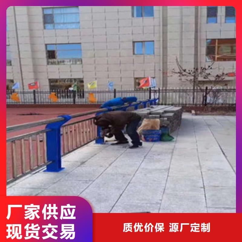 橋梁護(hù)欄-我們是廠家！