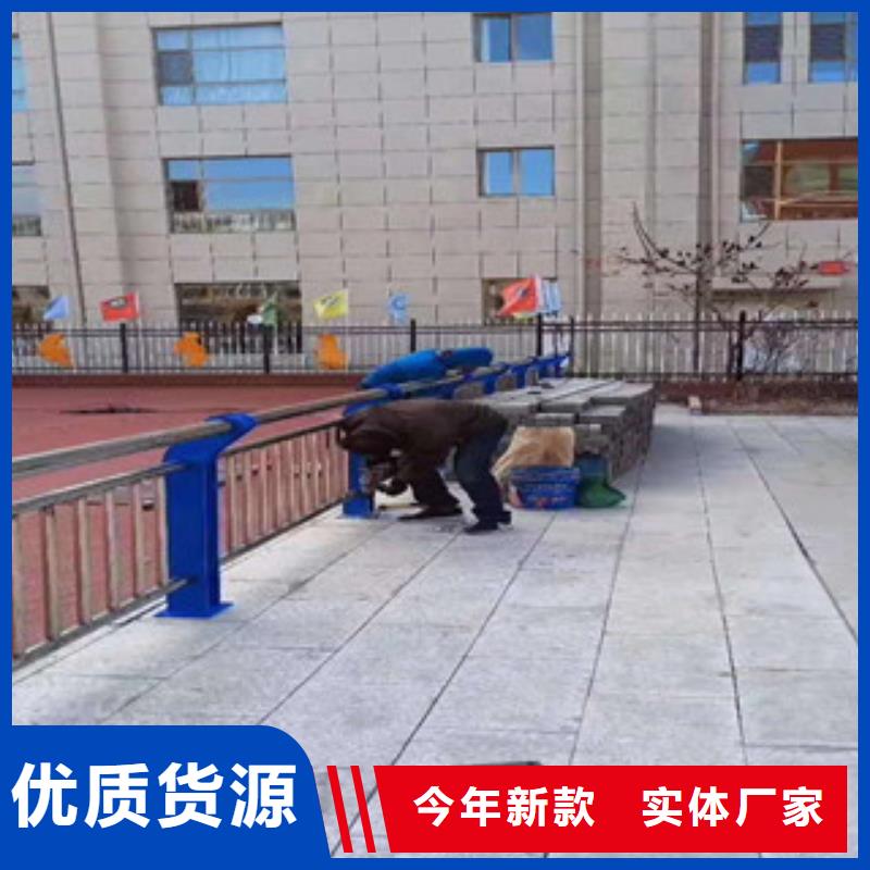 景觀護(hù)欄施工隊(duì)伍
