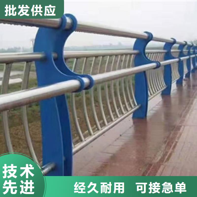 渤萊特橋梁護(hù)欄便于運(yùn)輸
