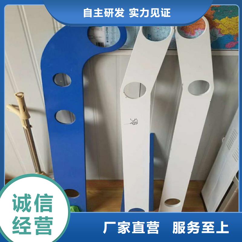 不銹鋼復(fù)合管大量供應(yīng)當(dāng)?shù)貜S家