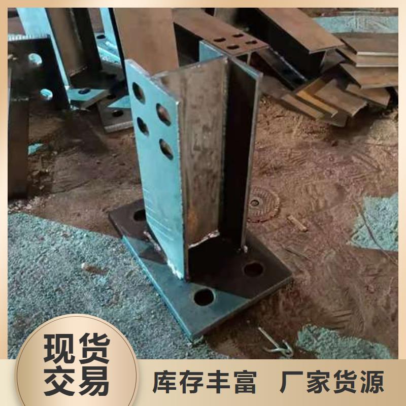 重信譽道路護欄生產(chǎn)廠家