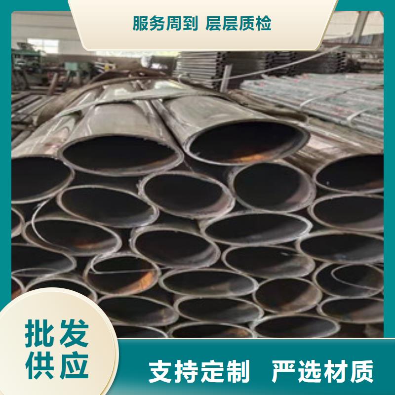 不銹鋼橋梁護(hù)欄產(chǎn)地貨源