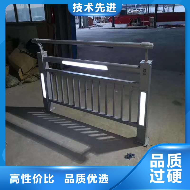 熱銷：護(hù)欄廠家當(dāng)?shù)貜S家
