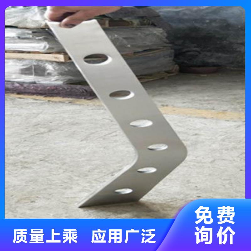 不銹鋼橋梁立柱合格才出廠(chǎng)