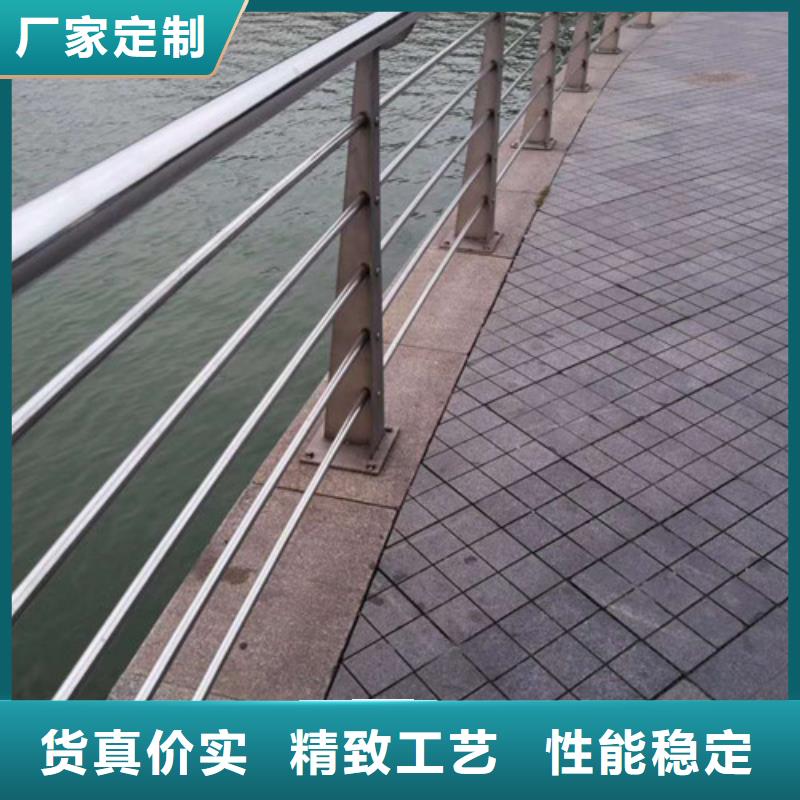 交通護(hù)欄大廠家選的放心