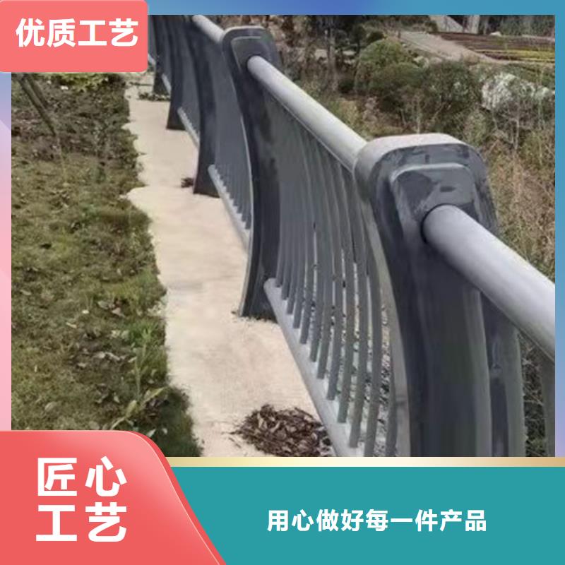 交通護欄多年行業(yè)經(jīng)驗