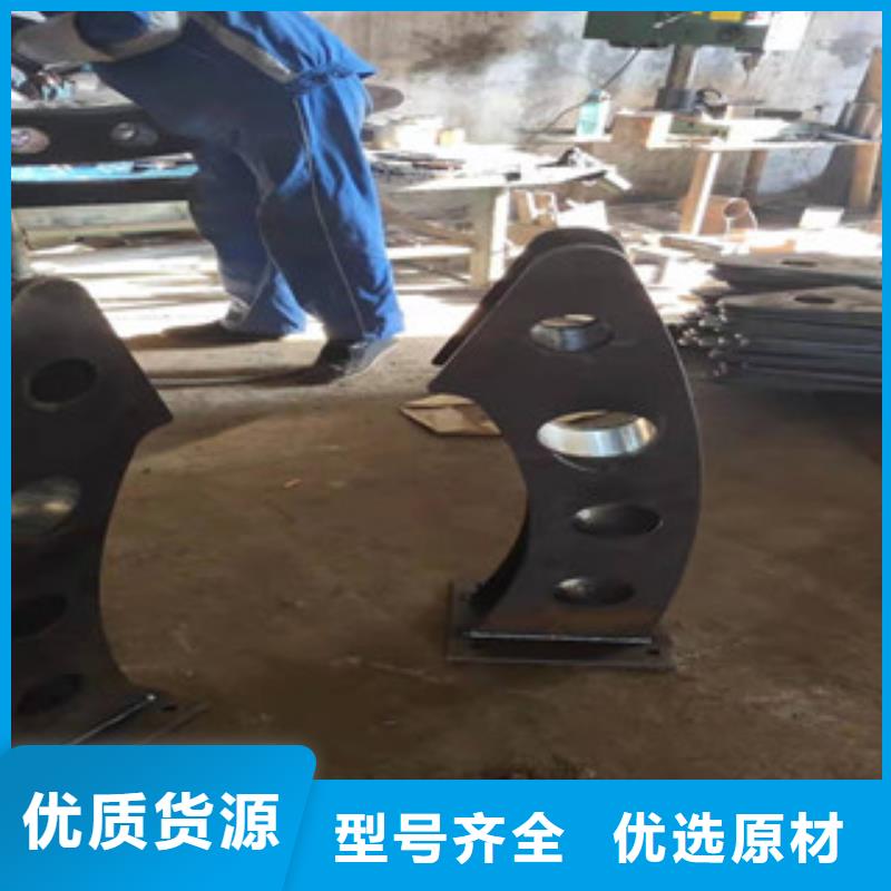 橋梁護欄行業(yè)經(jīng)驗豐富追求品質(zhì)
