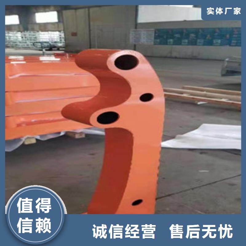 橋梁護(hù)欄應(yīng)用廣泛當(dāng)?shù)厣a(chǎn)商