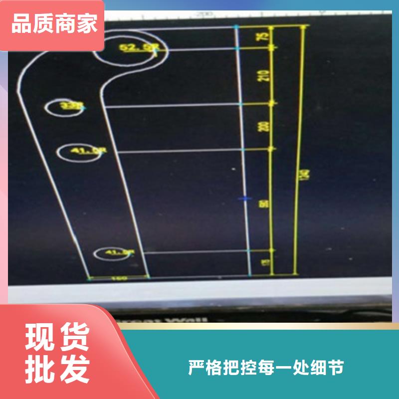 不銹鋼橋梁護(hù)欄品質(zhì)上乘