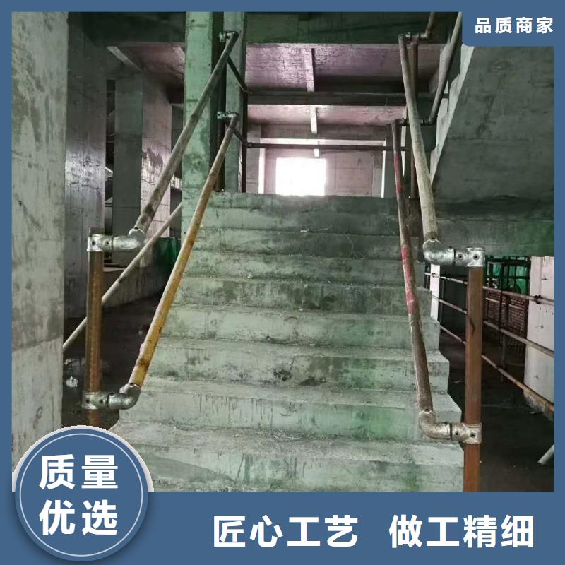 樓梯防護(hù)欄品質(zhì)經(jīng)得起考驗(yàn)