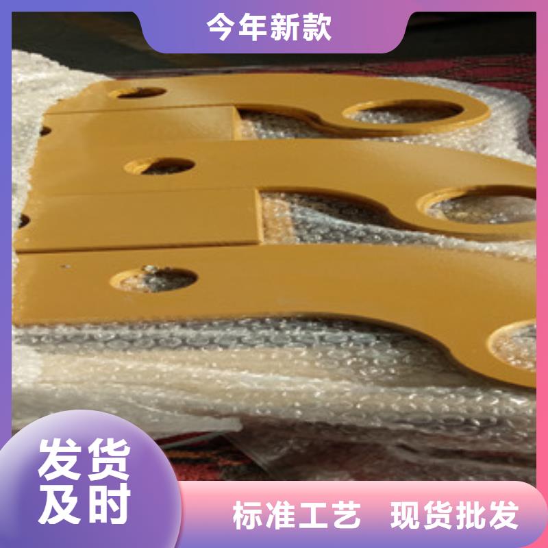 防撞护栏厂家-只为制造精品一站式采购方便省心