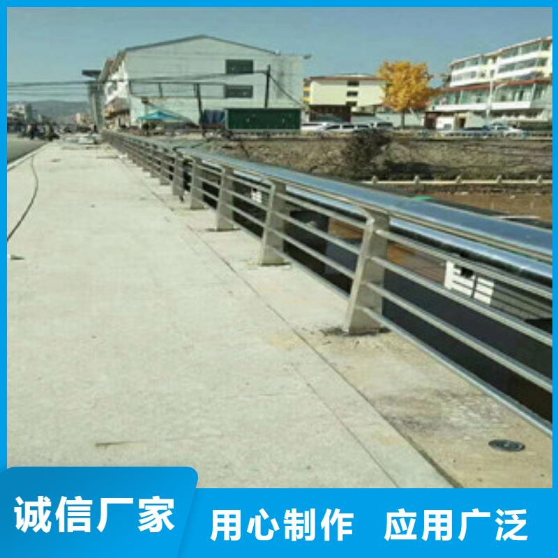 专业销售复合管桥梁护栏-好评