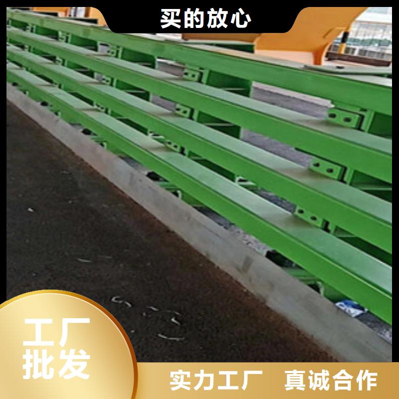 护栏钢板立柱_多年生产经验厂家