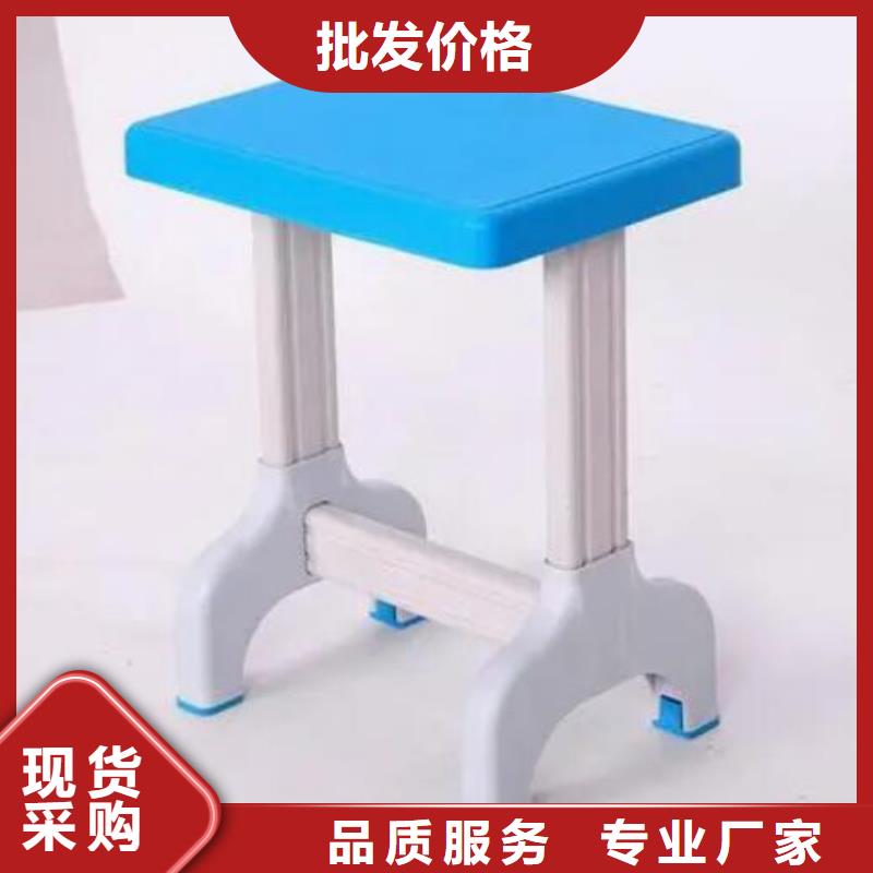 孟州學(xué)校課桌椅定做