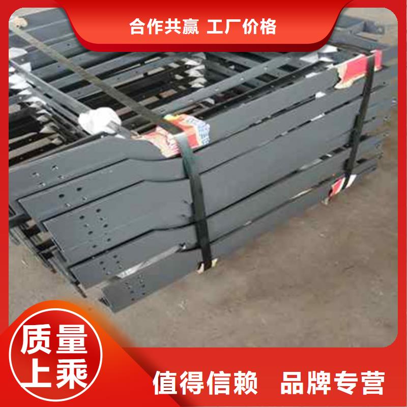 护栏正规工厂有保障