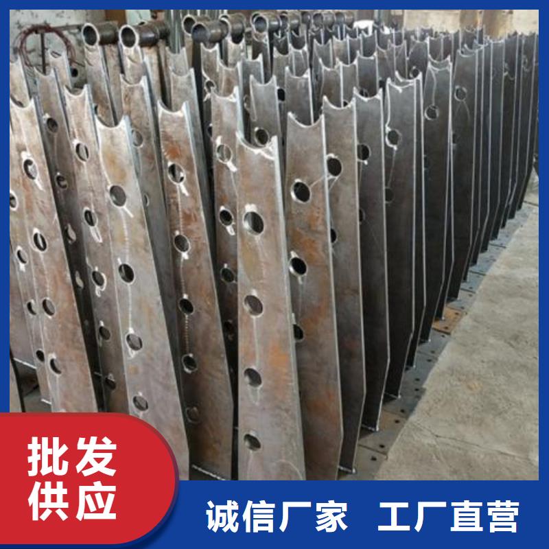 常年供应不锈钢桥梁护栏-保质