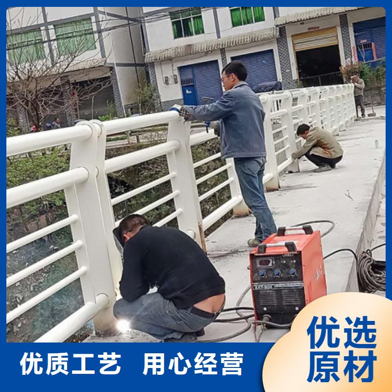 潍坊周边木纹护栏钢锌道路护栏市政街道护栏