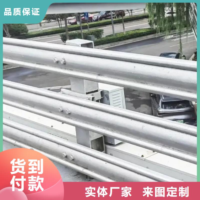 
环波梁钢护栏结实可靠