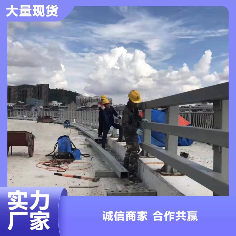 防撞護(hù)欄廠家好口碑廠家經(jīng)驗(yàn)豐富
