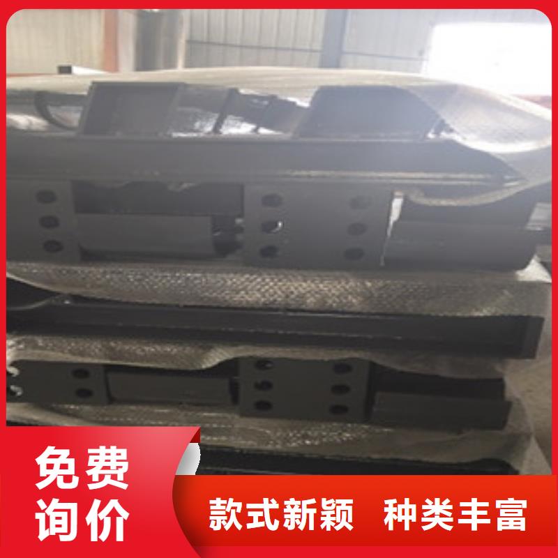 不銹鋼復合管護欄熱銷樣式新穎