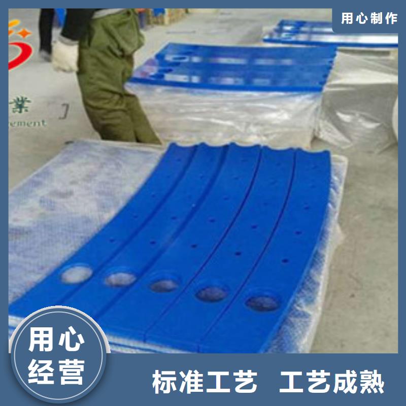 采購不銹鋼河道欄桿必看-廠家直銷