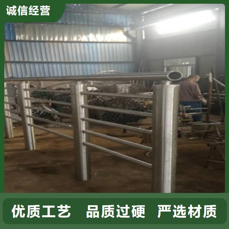 橋梁護(hù)欄全國(guó)包郵