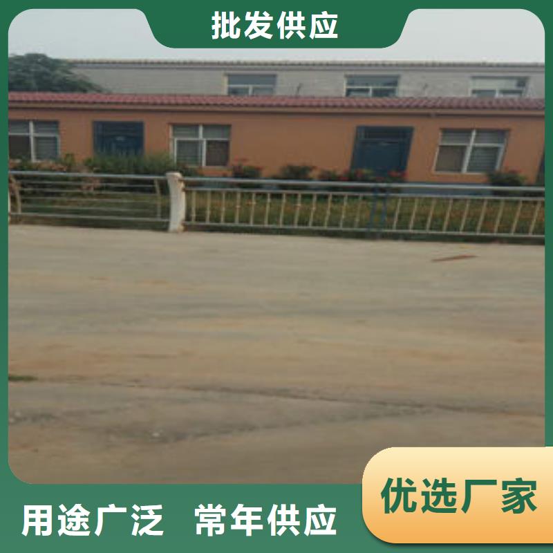 道路防撞護(hù)欄多種規(guī)格供您選擇