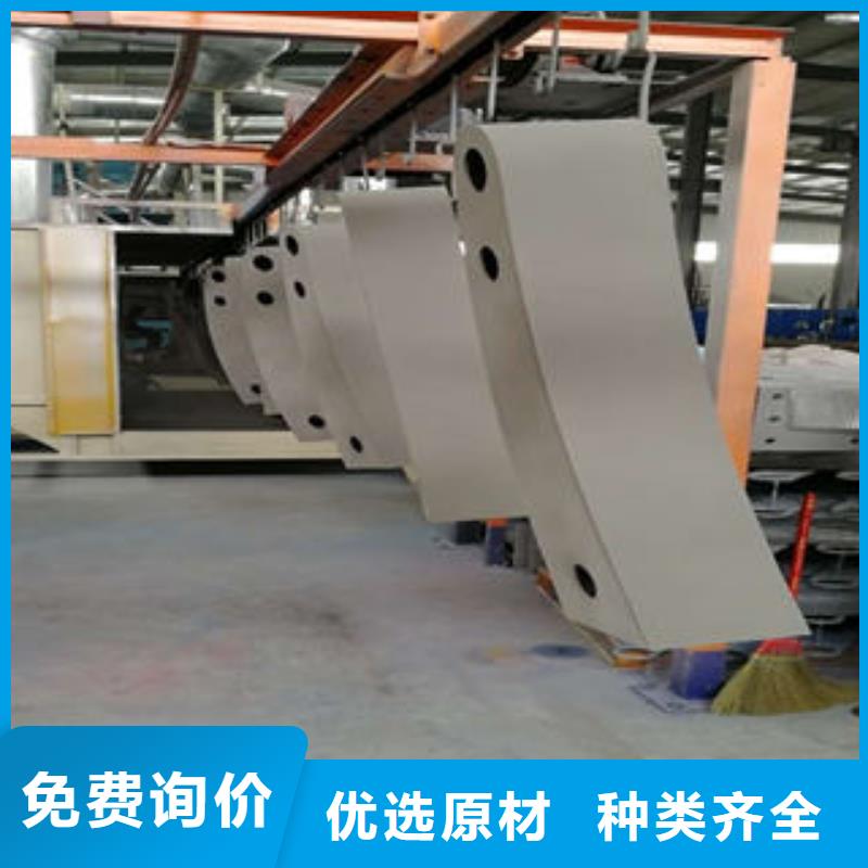 道路防撞護(hù)欄業(yè)內(nèi)好評