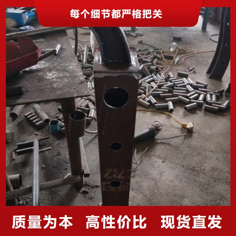 不銹鋼橋梁護(hù)欄廠家數(shù)十年行業(yè)經(jīng)驗(yàn)種類(lèi)豐富