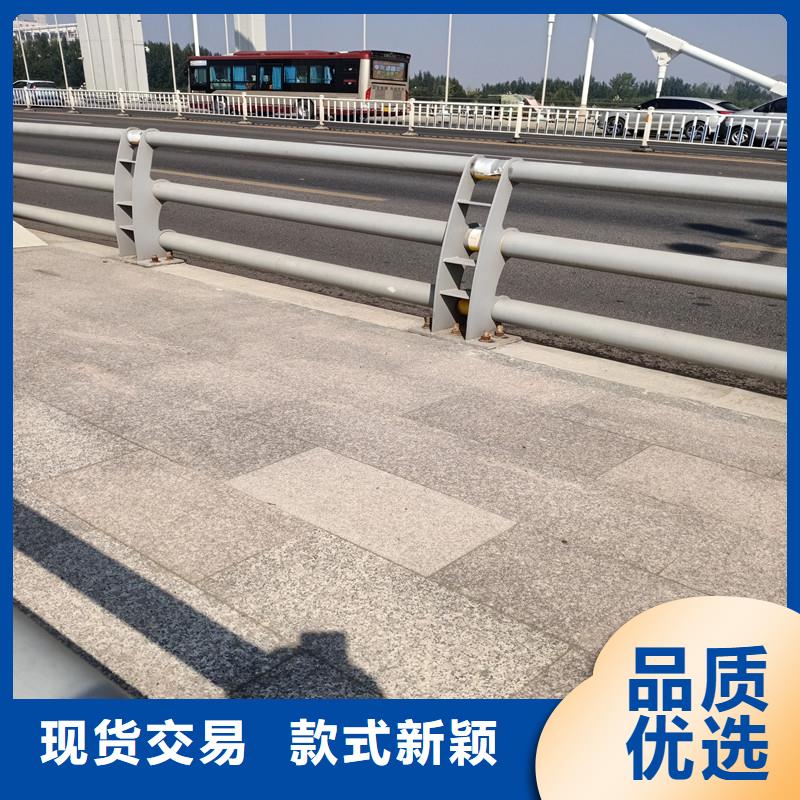 發(fā)貨及時的防撞護欄生產(chǎn)廠家