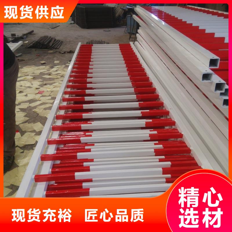 有現(xiàn)貨的道路護(hù)欄供貨商