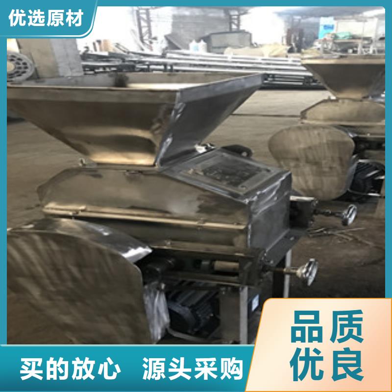 不銹鋼對輥粉碎機企業(yè)嚴格把控每一處細節(jié)