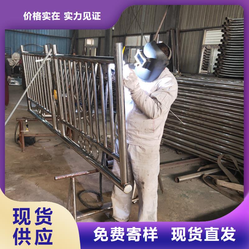 防撞護欄直銷品牌:防撞護欄生產(chǎn)廠家本地經(jīng)銷商
