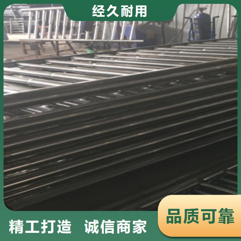 不銹鋼路基護(hù)欄規(guī)格齊全