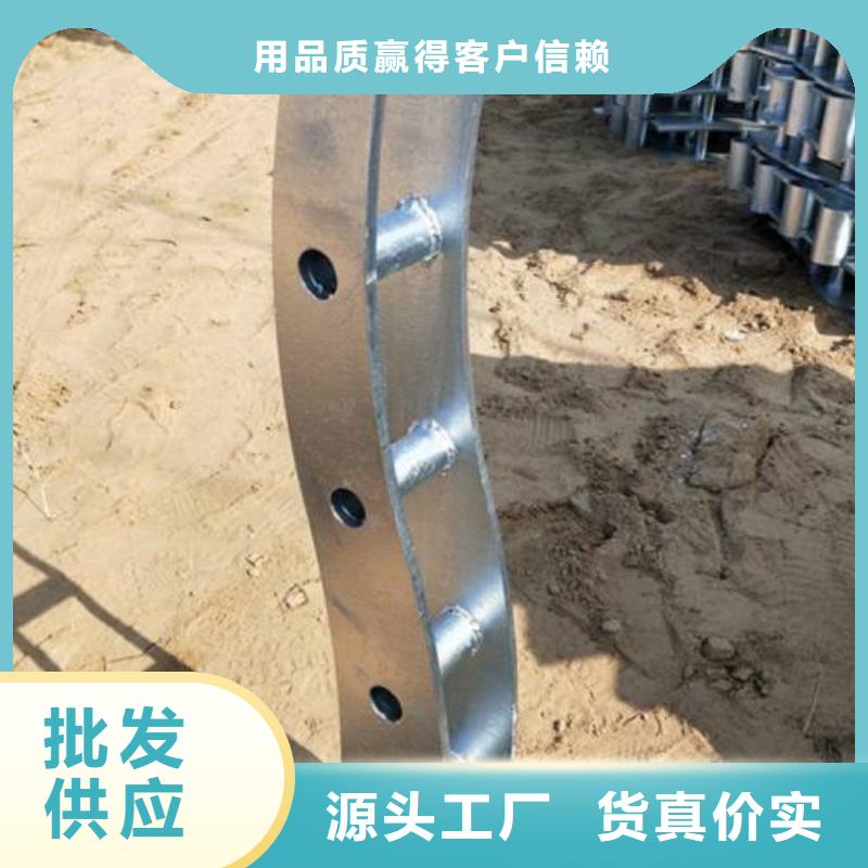公路隔離護(hù)欄經(jīng)久好用