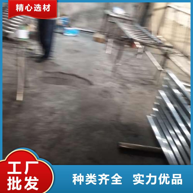 不銹鋼復(fù)合管護欄廠家實力可靠