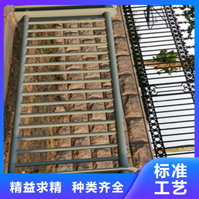 鋼板立柱