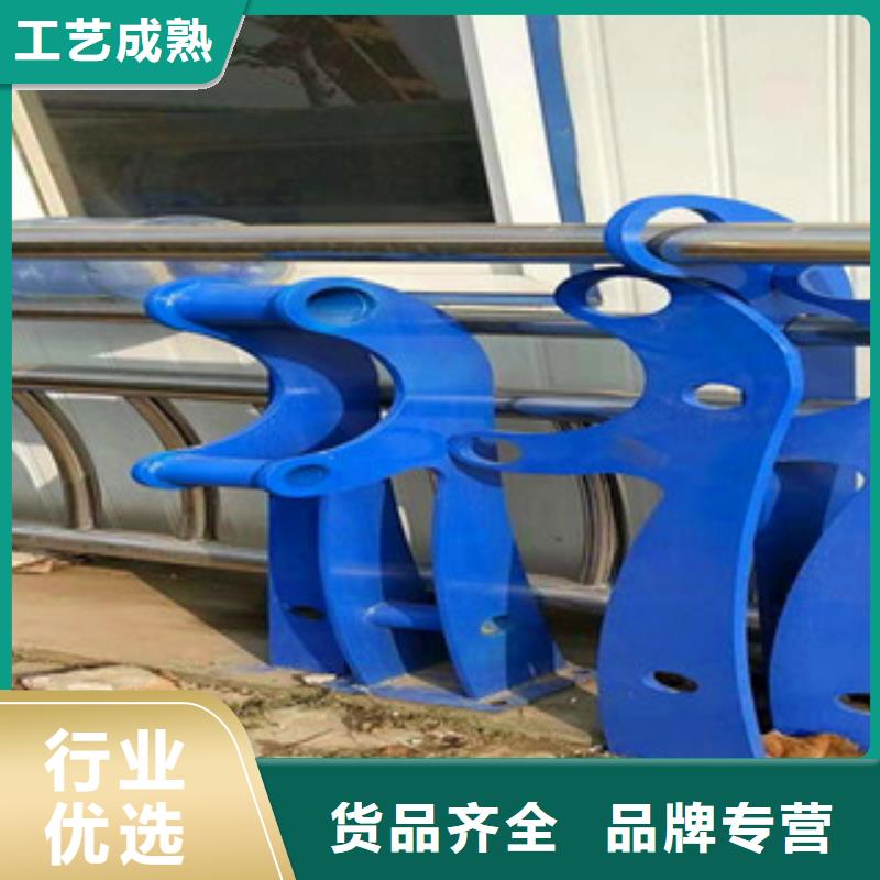 景观木纹护栏河堤防撞护栏符合标准