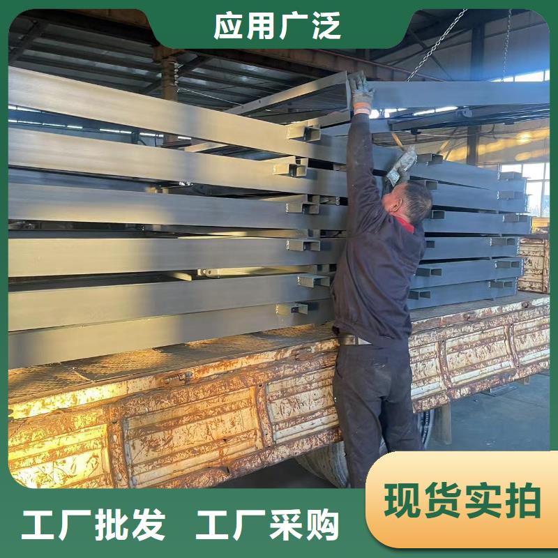  钢闸门用心做产品