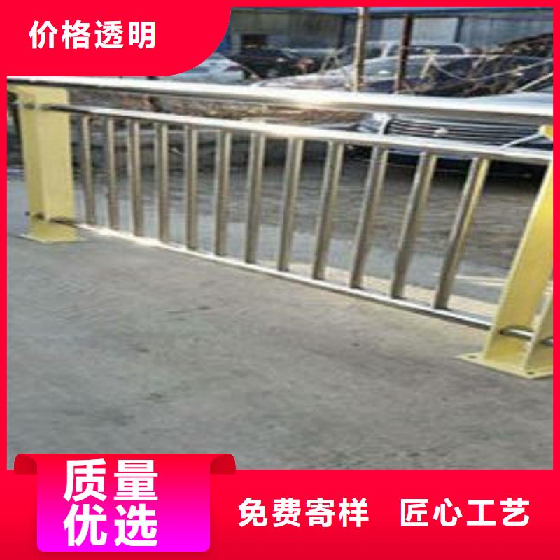 復(fù)合管防撞護(hù)欄_公路防撞護(hù)欄滿足客戶需求