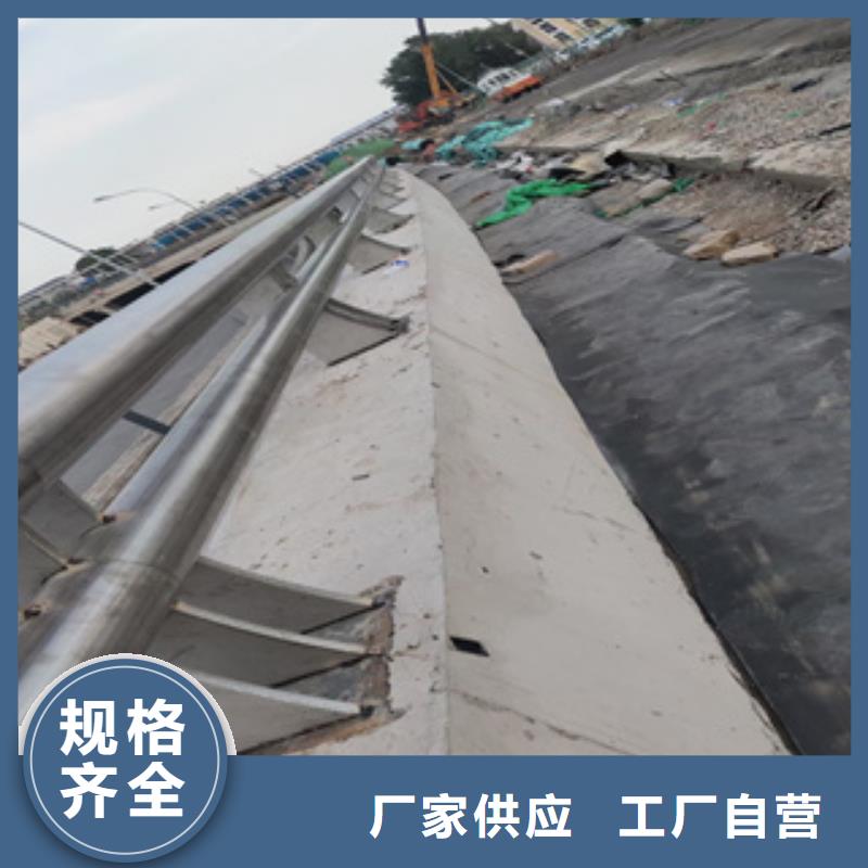 不銹鋼復(fù)合管橋梁護(hù)欄質(zhì)量輕強(qiáng)度高