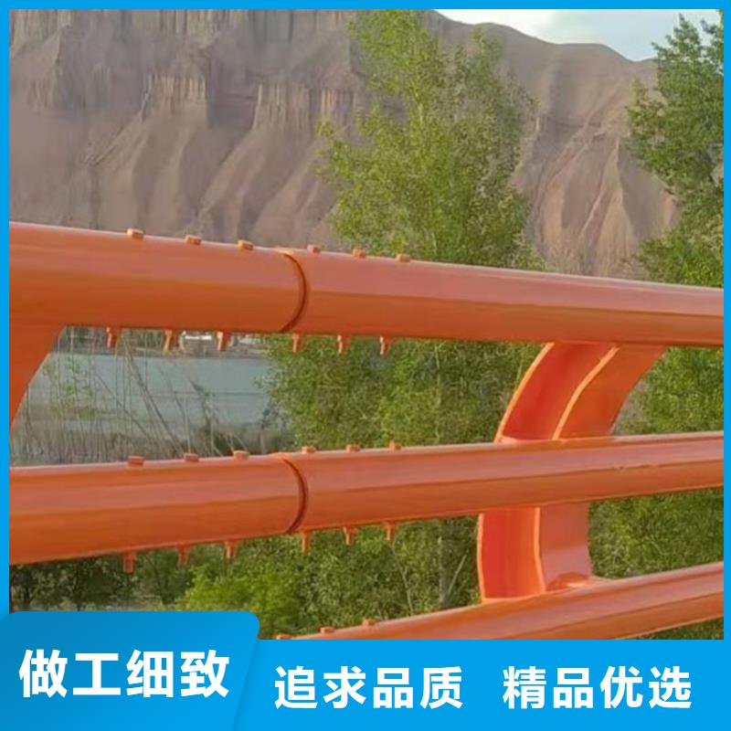 黑龙江周边桥梁镀锌管栏杆做工精细表面光亮