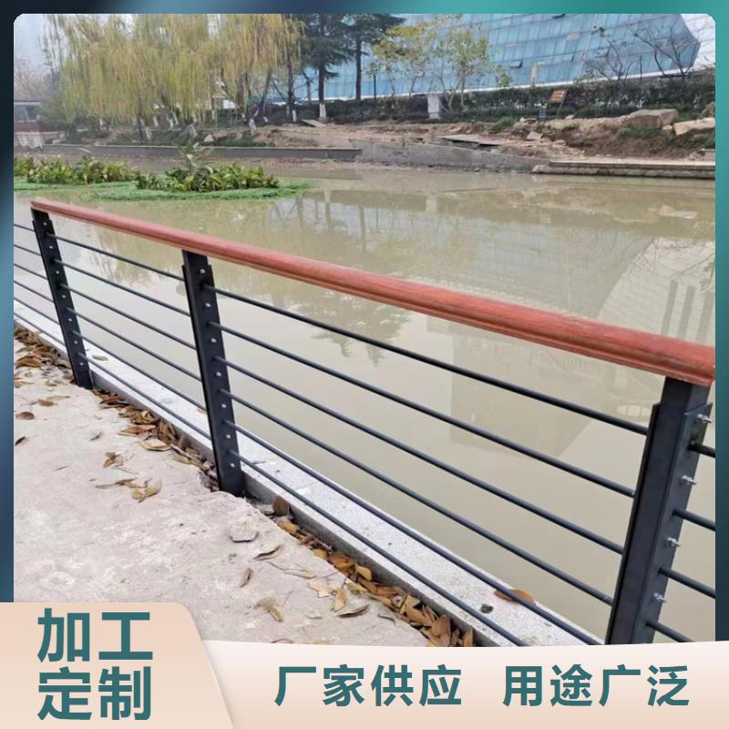 江苏淮安买镀锌喷塑防撞护栏使用寿命长久