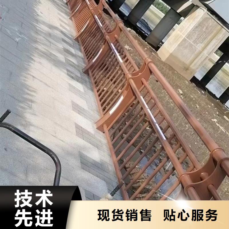 海南省昌江县氟碳漆喷塑防撞护栏安装方便  